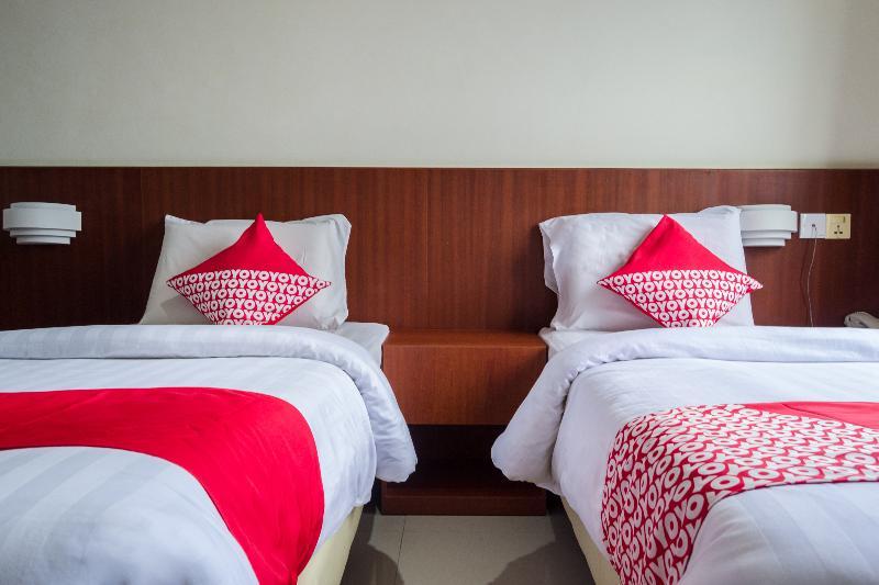 Aviari Hotel Batam Exterior photo