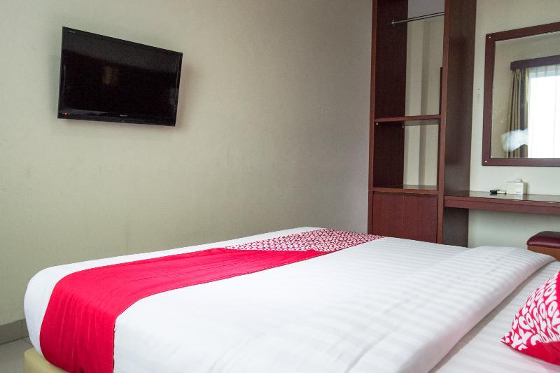 Aviari Hotel Batam Exterior photo